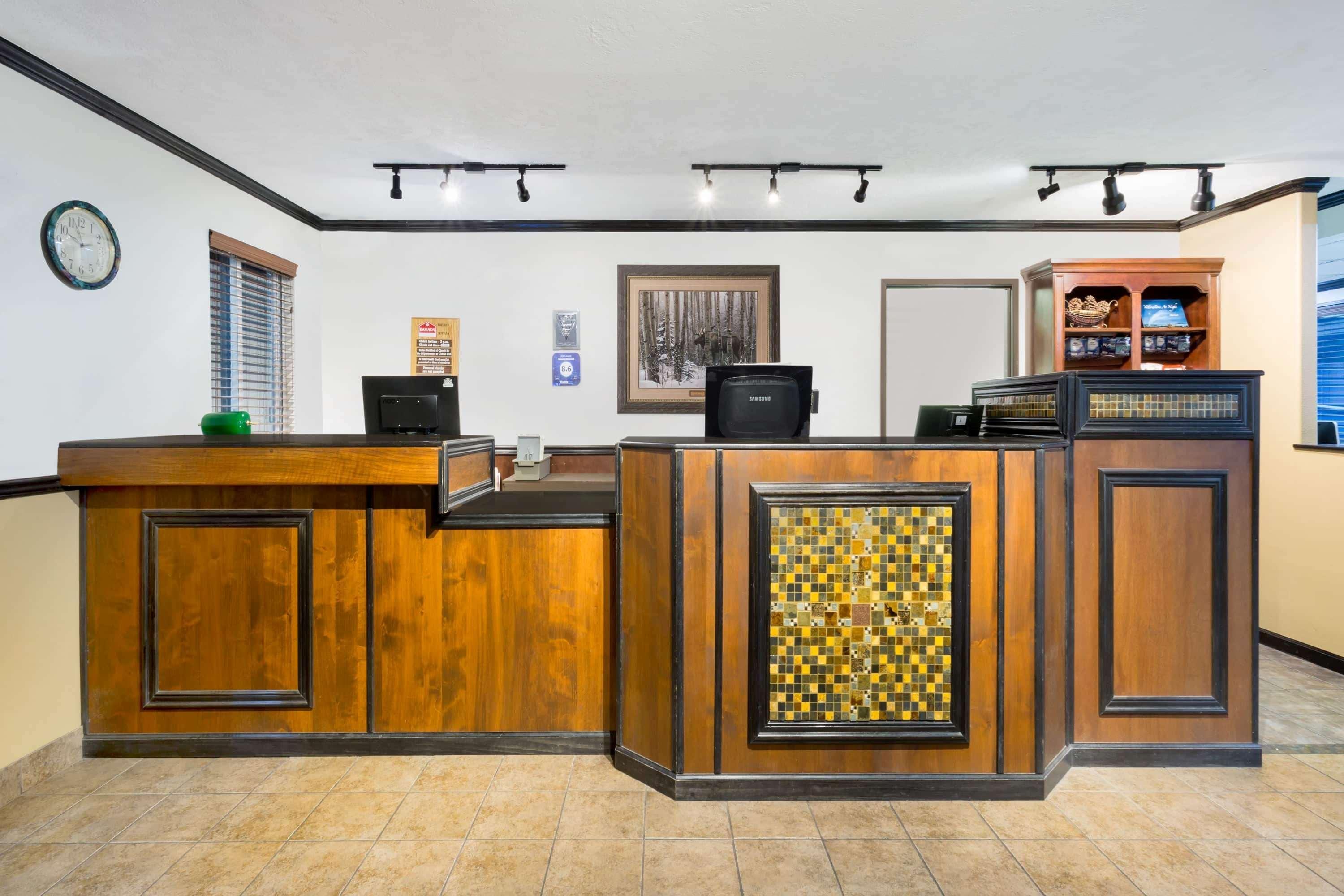 Baymont By Wyndham Bozeman Motel Dış mekan fotoğraf