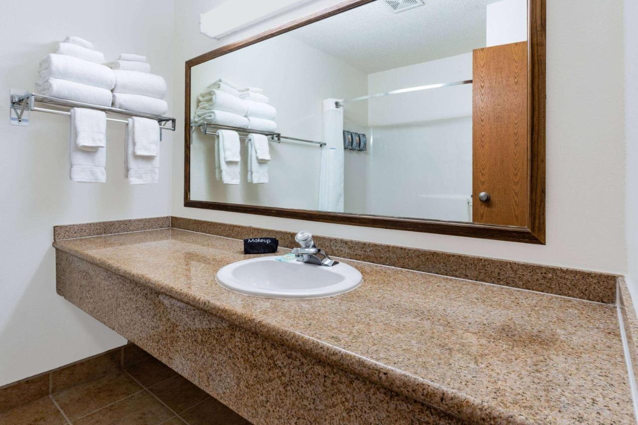 Baymont By Wyndham Bozeman Motel Dış mekan fotoğraf