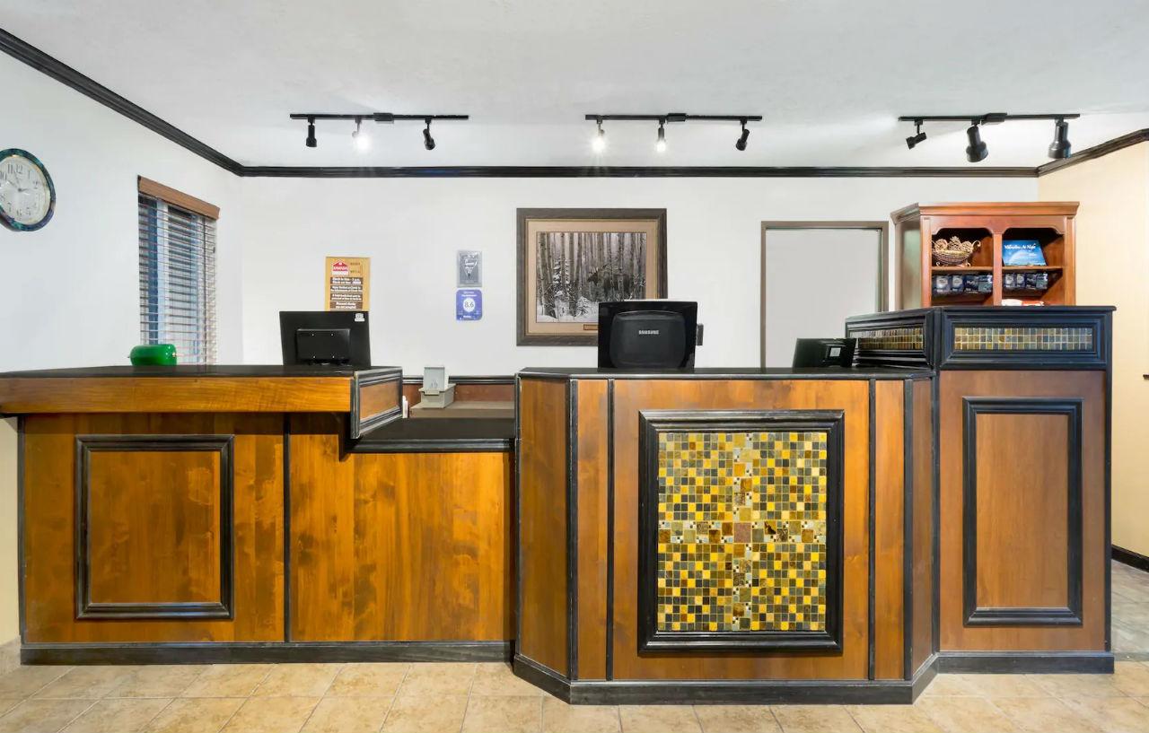 Baymont By Wyndham Bozeman Motel Dış mekan fotoğraf